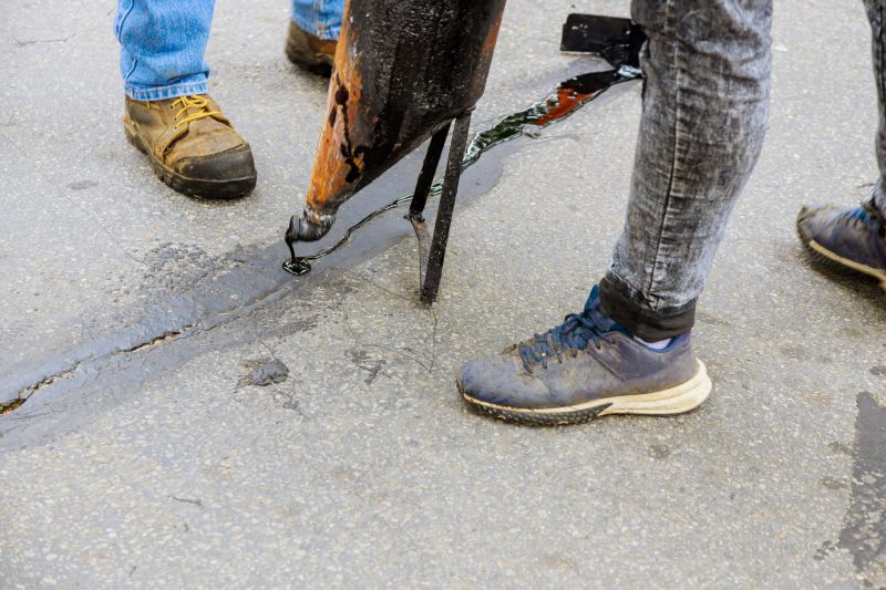 Asphalt Cracks Repair