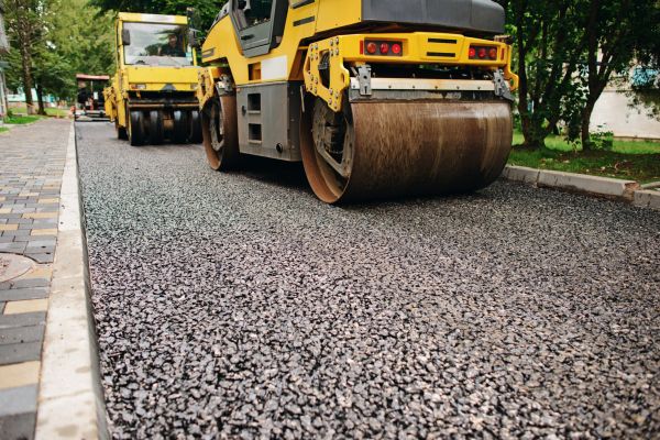Cost of Gravel And Tar Paving in Elkhart