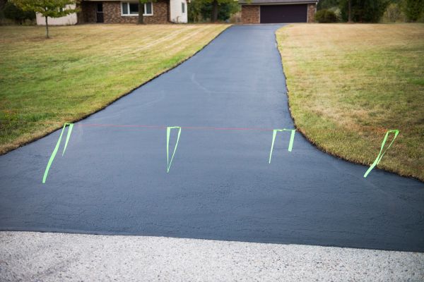 Cost of Residential Asphalt Service in Elkhart