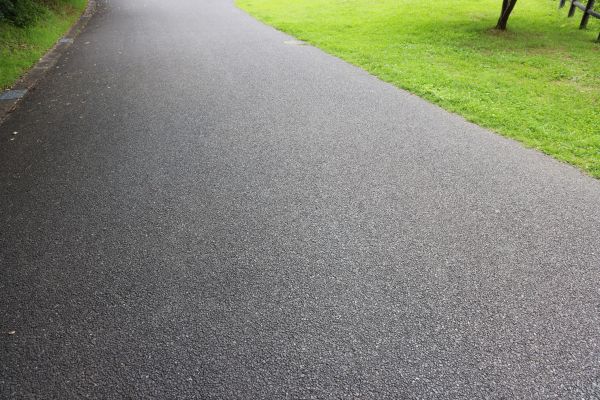 Cost of Tar And Chip Driveway Paving in Elkhart